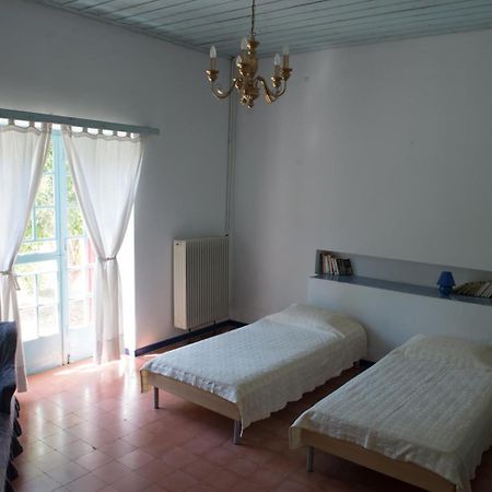 The Villa Averoff Kirinthos Bagian luar foto